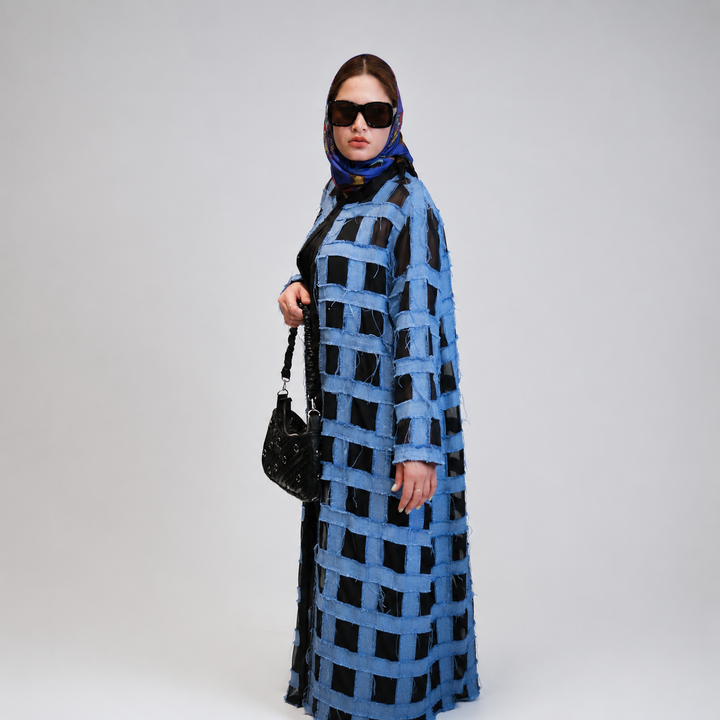 EFAAR Gridwork Abaya