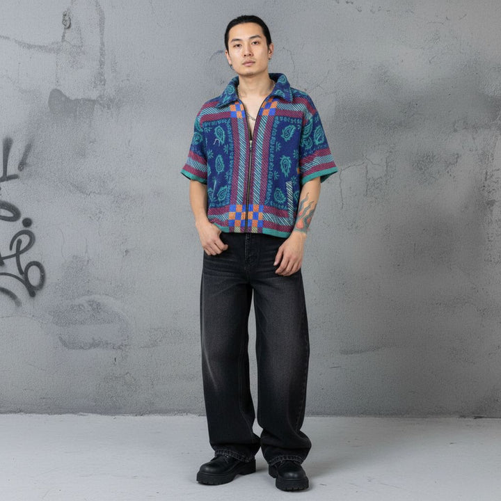 EFAAR Short Sleeve Jacket Bold Paisley Pattern Full Zip Front
